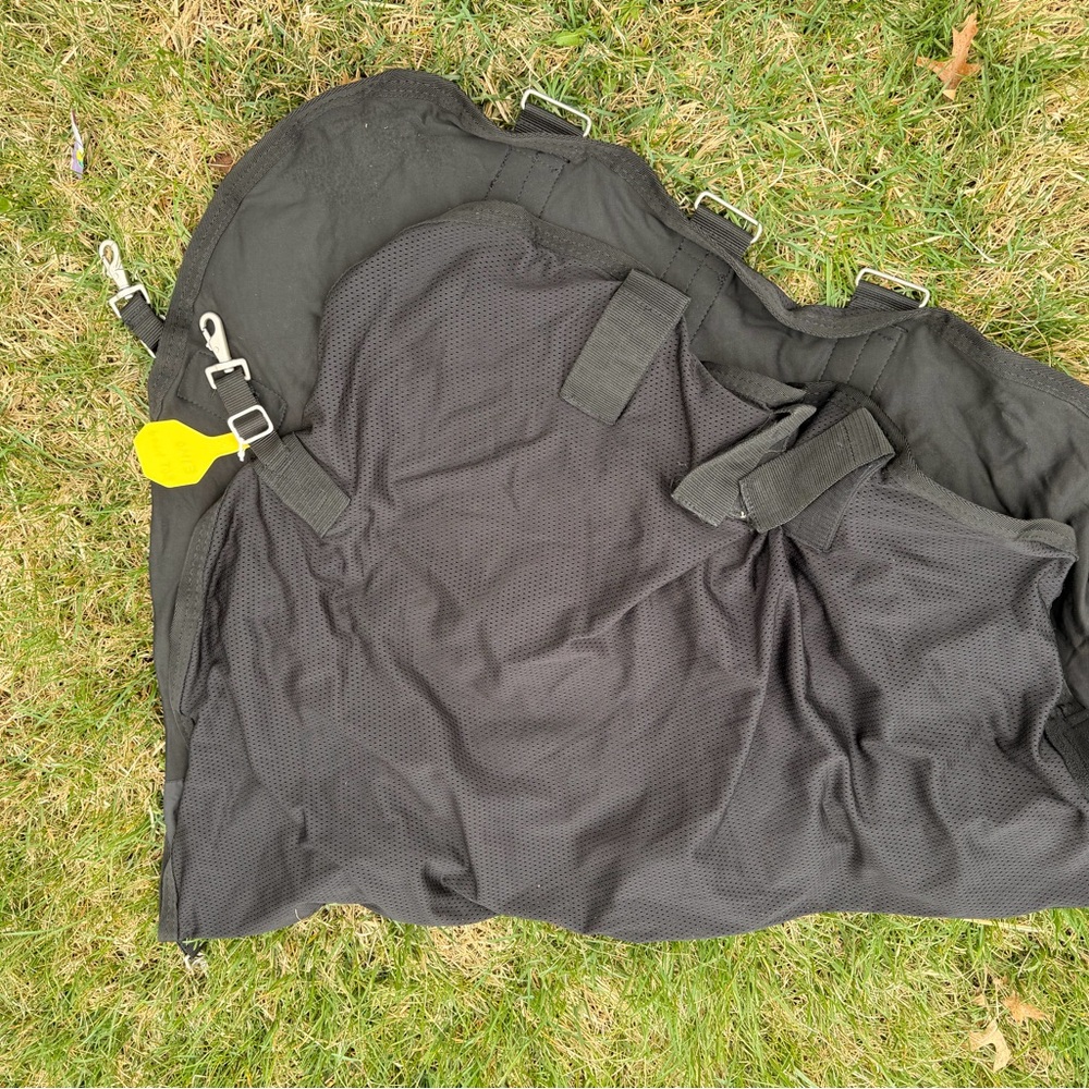 Back on Track horse neck cover for 81” blanket